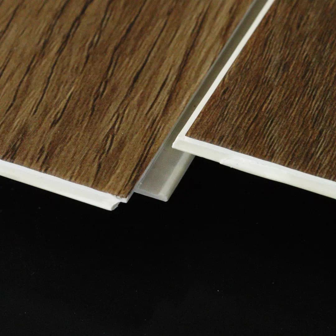 Richmond SPC Herringbone - Premium Oak