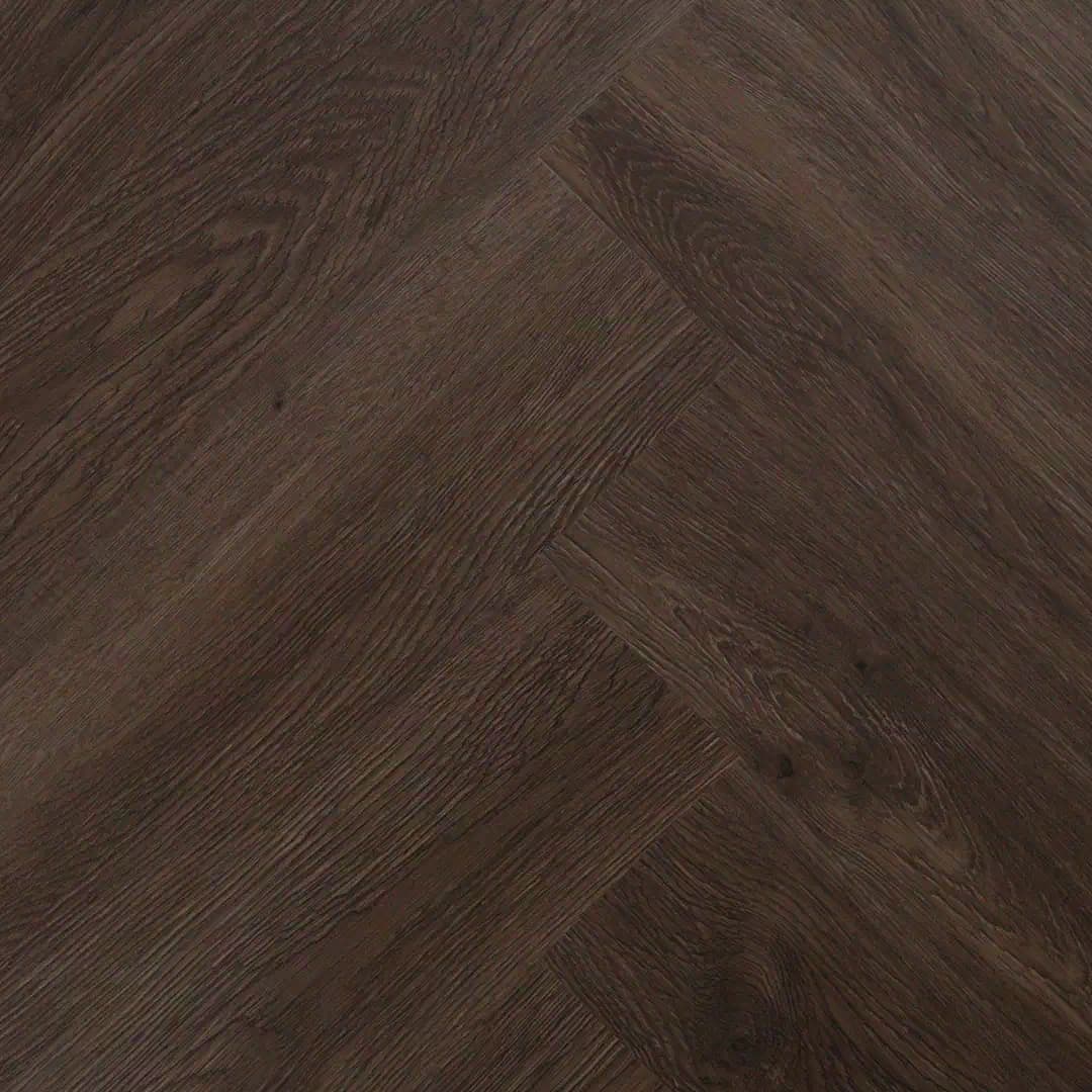 Polar SPC Herringbone- Weathered Oak