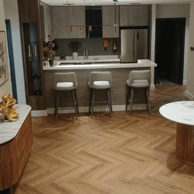 Richmond SPC Herringbone - Oak